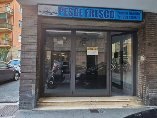 negozio in affitto a Lavagna