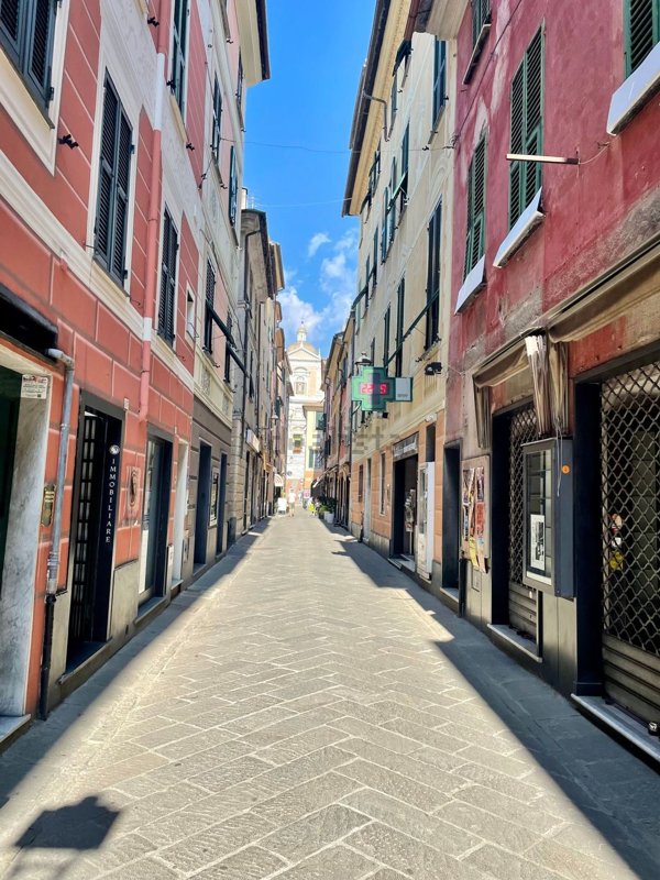 negozio in affitto a Lavagna