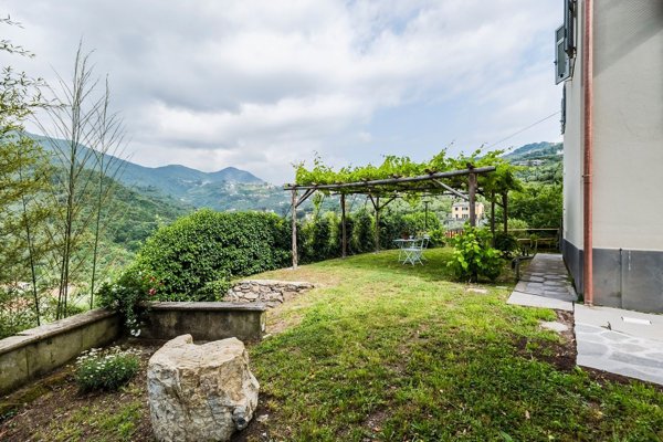 casa indipendente in affitto a Leivi