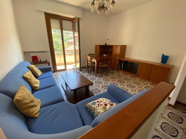 appartamento in affitto a Leivi