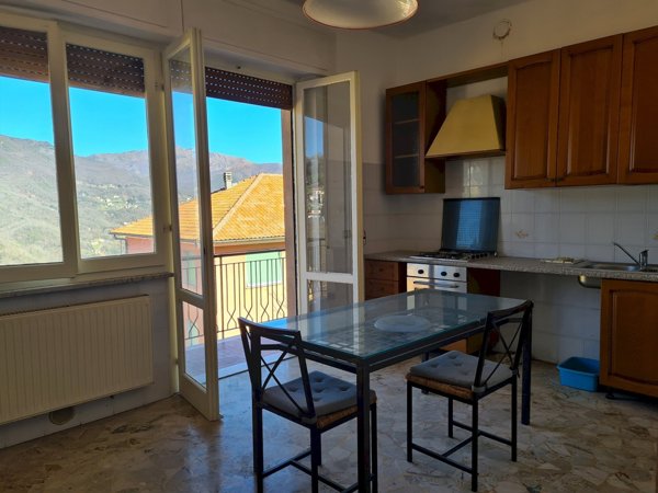 appartamento in affitto a Lumarzo in zona Piane