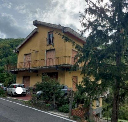appartamento in affitto a Mezzanego in zona Isola di Borgonovo