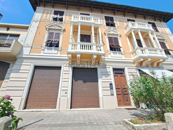 negozio in affitto a Mignanego