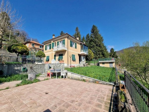 appartamento in affitto a Mignanego in zona Vittoria