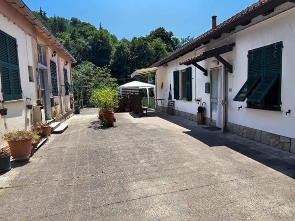 appartamento in affitto a Mignanego
