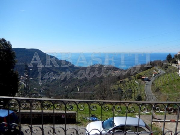 casa semindipendente in affitto a Moneglia in zona Bracco