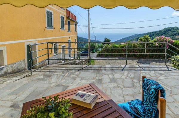 appartamento in affitto a Moneglia in zona Tessi