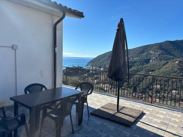 appartamento in affitto a Moneglia