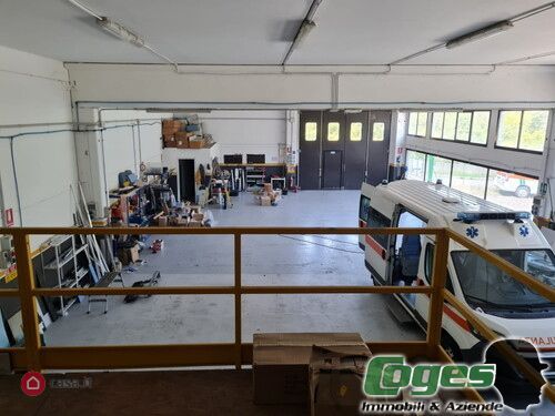 negozio in affitto a Montoggio