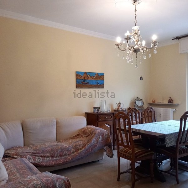 appartamento in affitto a Montoggio