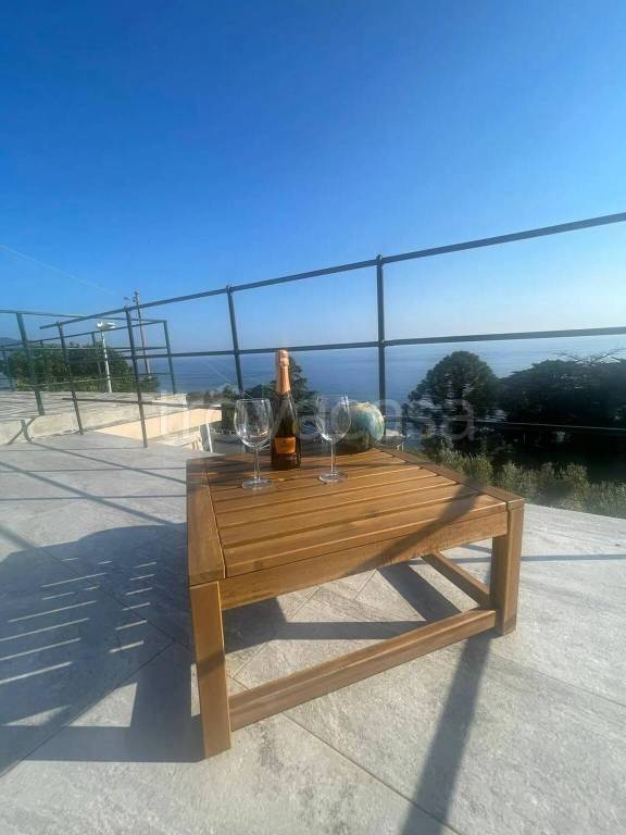 appartamento in affitto a Pieve Ligure