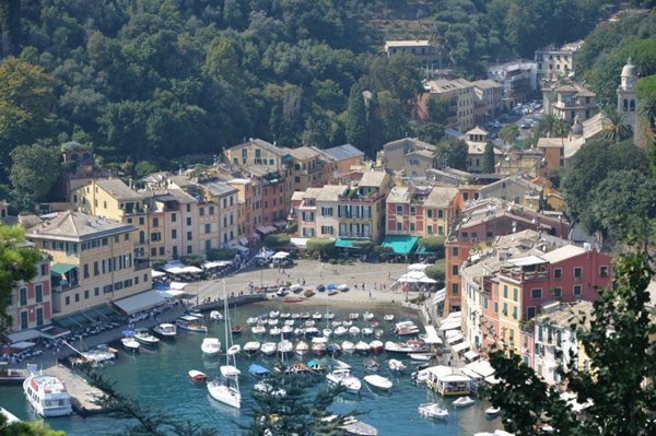 esavano in affitto a Portofino