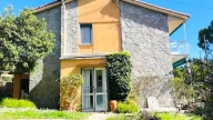 casa indipendente in affitto a Rapallo in zona San Michele di Pagana