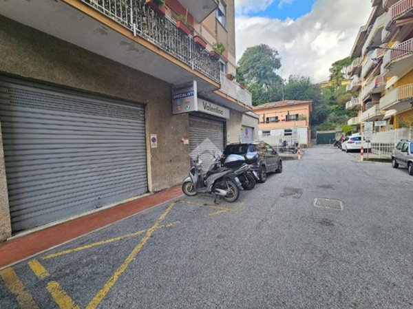locale di sgombero in affitto a Rapallo