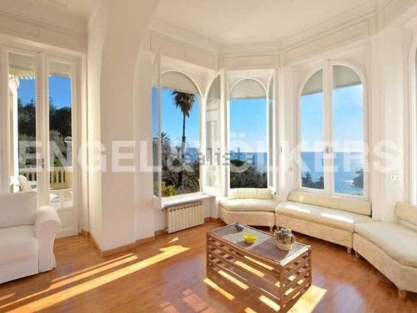 appartamento in affitto a Rapallo in zona San Michele di Pagana