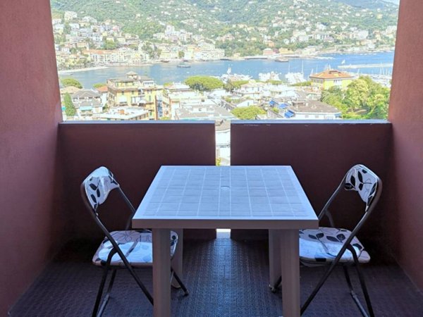 appartamento in affitto a Rapallo in zona San Michele di Pagana