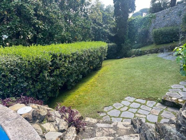 casa indipendente in affitto a Rapallo in zona San Michele di Pagana