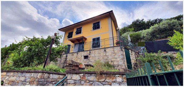 casa indipendente in affitto a Rapallo