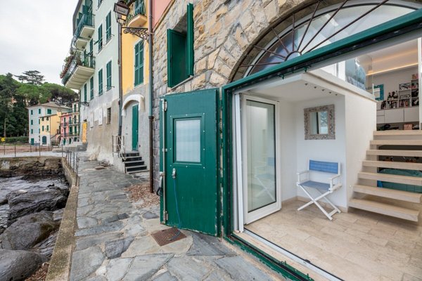 appartamento in affitto a Rapallo in zona San Michele di Pagana