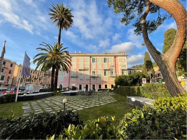 appartamento in affitto a Rapallo in zona San Michele di Pagana