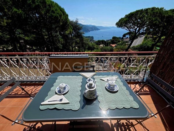 appartamento in affitto a Rapallo in zona San Michele di Pagana