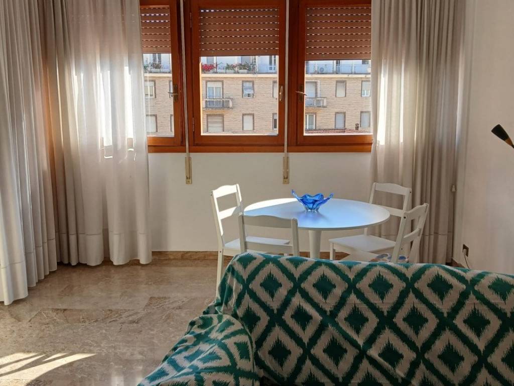 appartamento in affitto a Rapallo in zona San Michele di Pagana