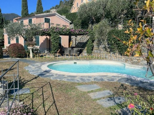 villa in affitto a Rapallo in zona Montallegro