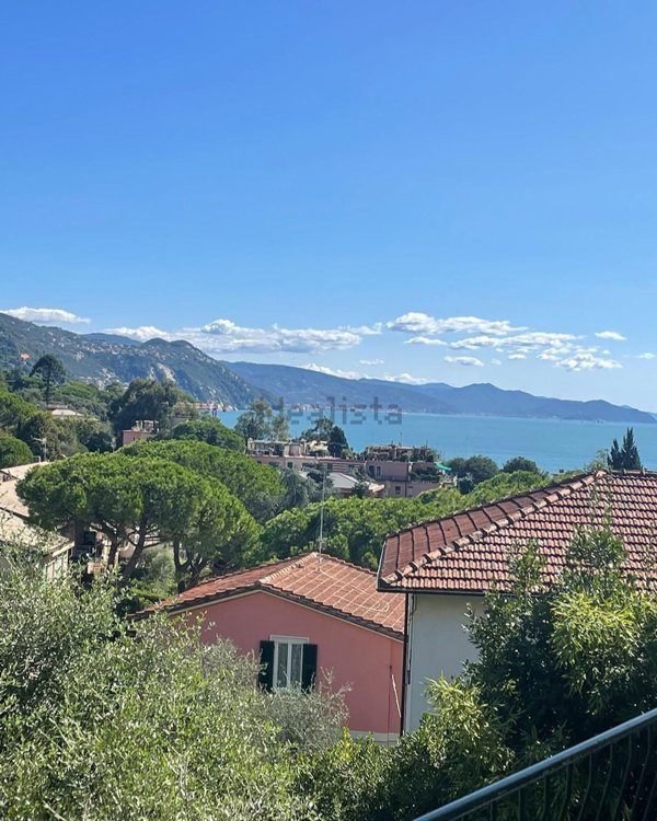 appartamento in affitto a Rapallo in zona San Michele di Pagana