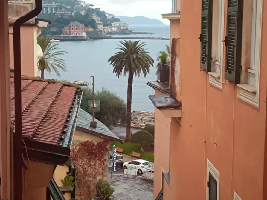 appartamento in affitto a Rapallo in zona San Michele di Pagana