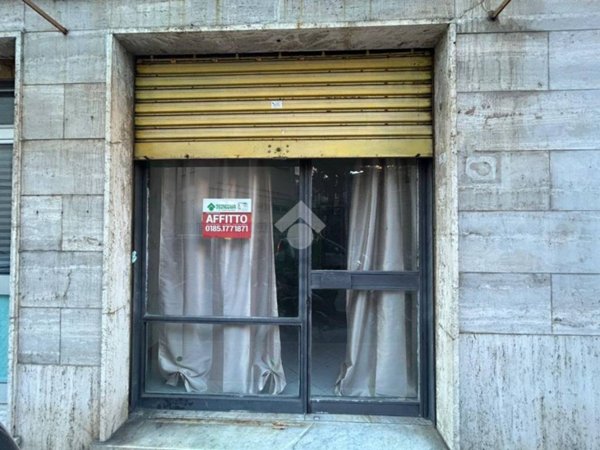 locale commerciale in affitto a Rapallo