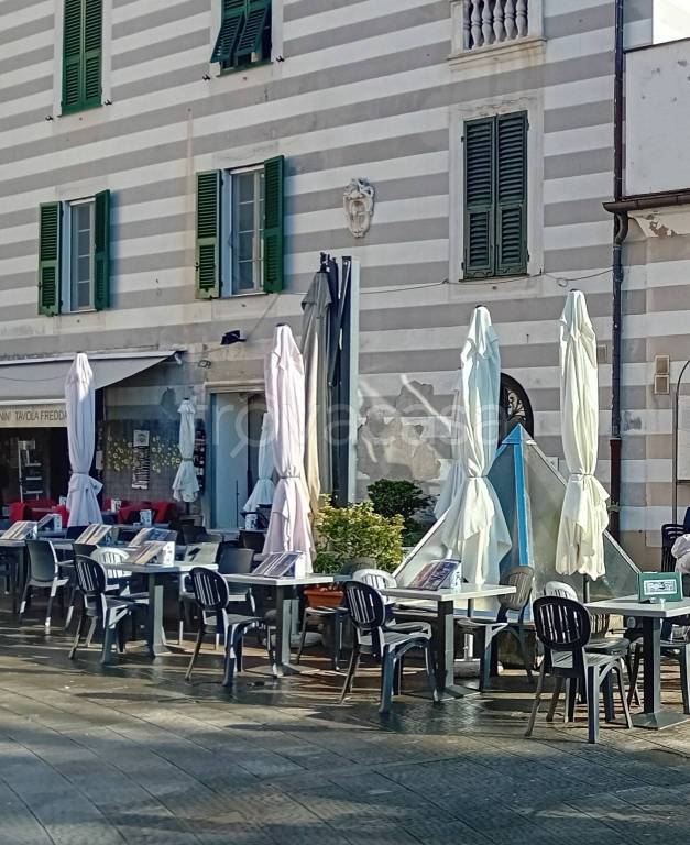 negozio in affitto a Rapallo