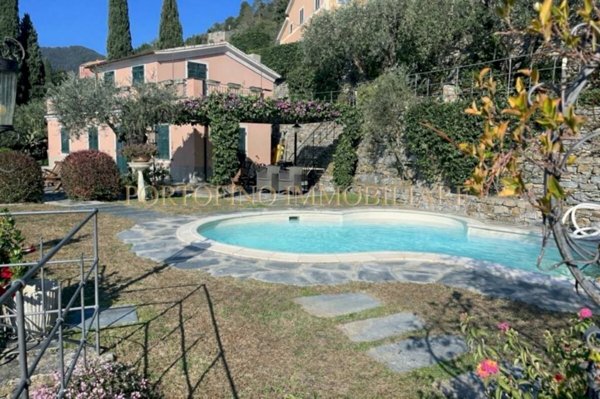 villa in affitto a Rapallo in zona Montallegro
