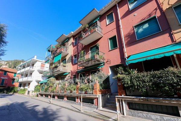 appartamento in affitto a Rapallo in zona San Michele di Pagana