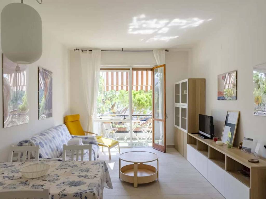 appartamento in affitto a Rapallo in zona Montallegro
