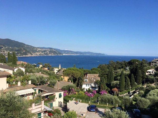 appartamento in affitto a Rapallo in zona San Michele di Pagana