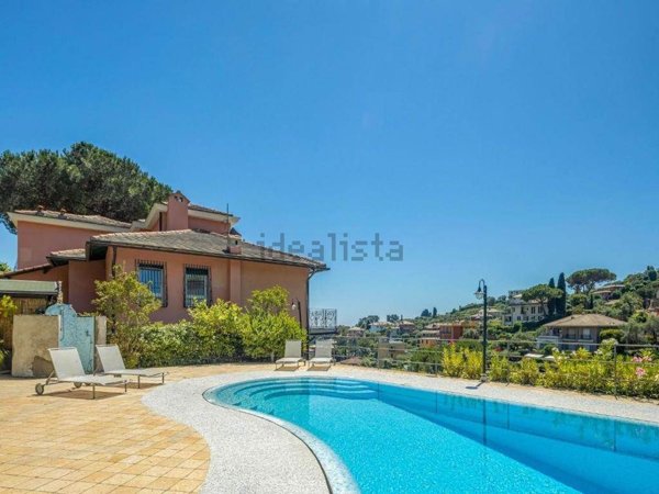 casa indipendente in affitto a Rapallo in zona San Michele di Pagana