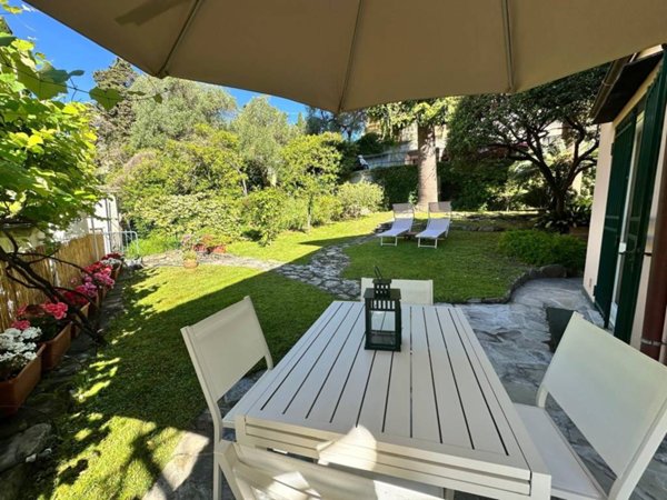 casa indipendente in affitto a Rapallo in zona San Michele di Pagana