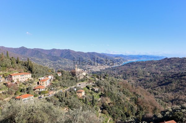 appartamento in affitto a Rapallo in zona San Martino di Noceto