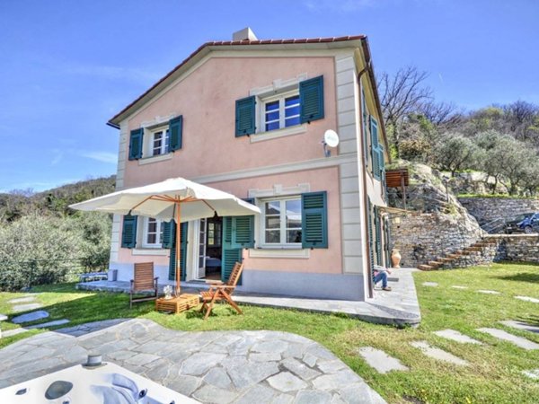 casa indipendente in affitto a Rapallo