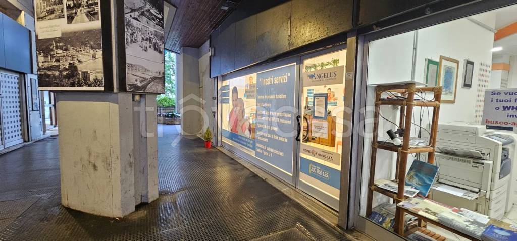 negozio in affitto a Rapallo