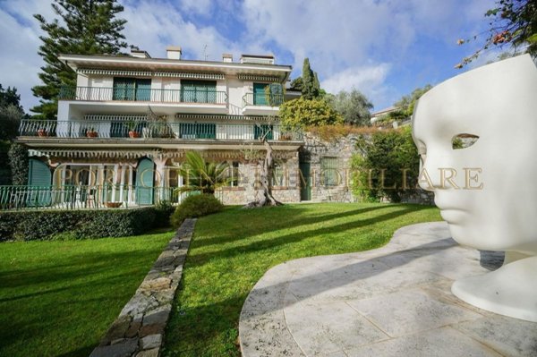 casa indipendente in affitto a Rapallo in zona San Michele di Pagana