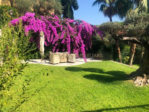 casa indipendente in affitto a Rapallo in zona San Michele di Pagana