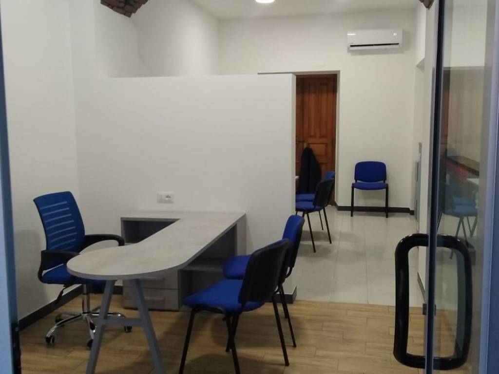 ufficio in affitto a Rapallo