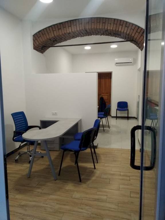 ufficio in affitto a Rapallo