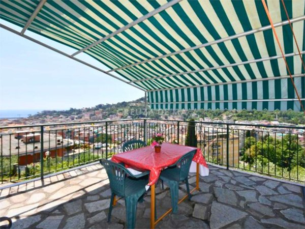 appartamento in affitto ad Edolo in zona Vico