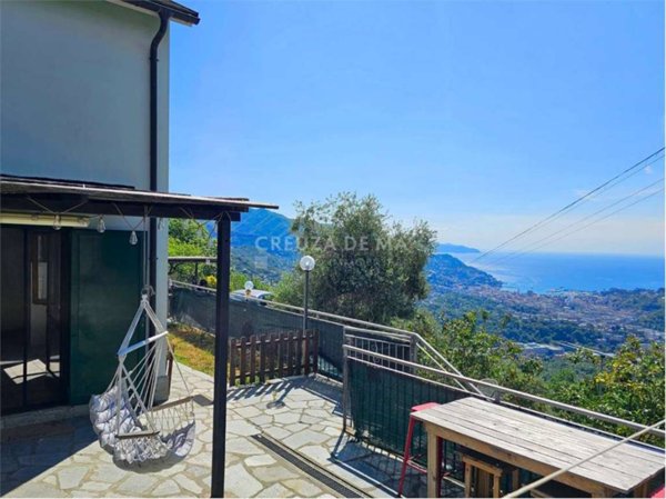 casa indipendente in affitto a Rapallo in zona San Pietro di Novella