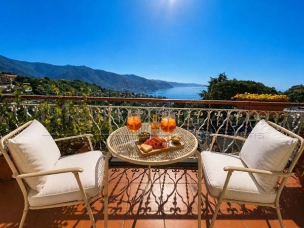 appartamento in affitto a Rapallo in zona San Michele di Pagana