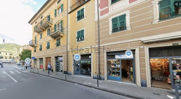locale commerciale in affitto a Rapallo