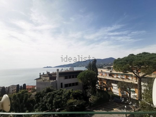 appartamento in affitto a Rapallo in zona San Michele di Pagana