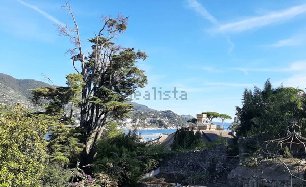 appartamento in affitto a Rapallo in zona San Michele di Pagana